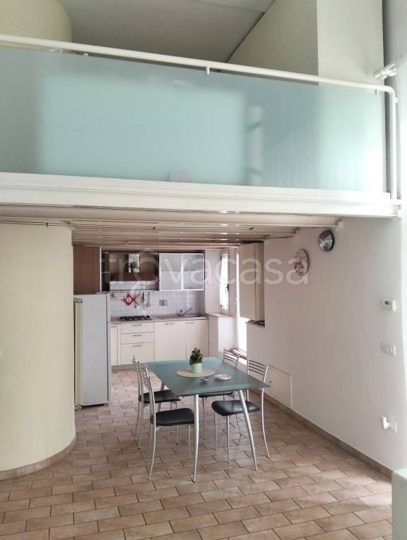 appartamento in affitto ad Empoli in zona Serravalle