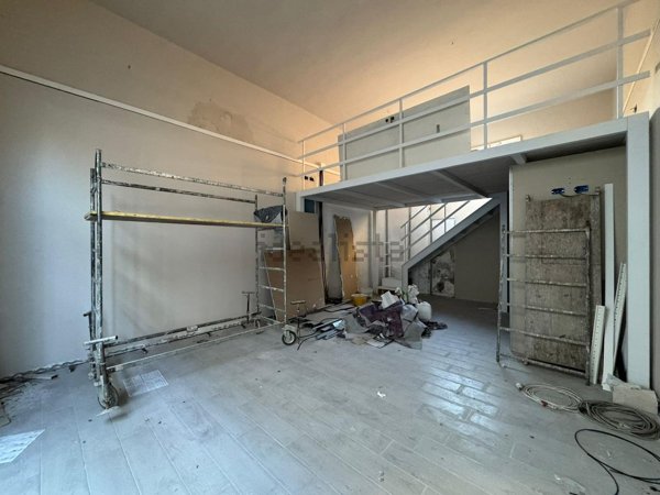 negozio in affitto ad Empoli