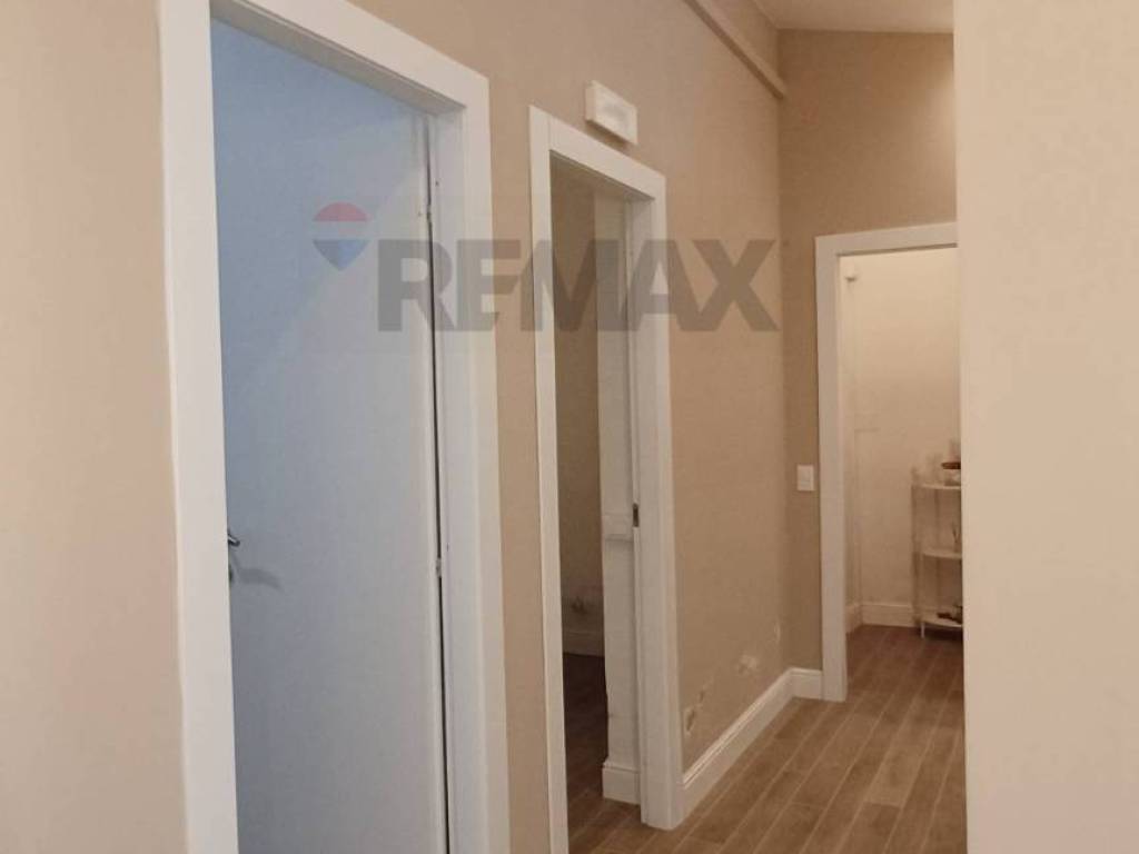 negozio in affitto ad Empoli in zona Ponzano