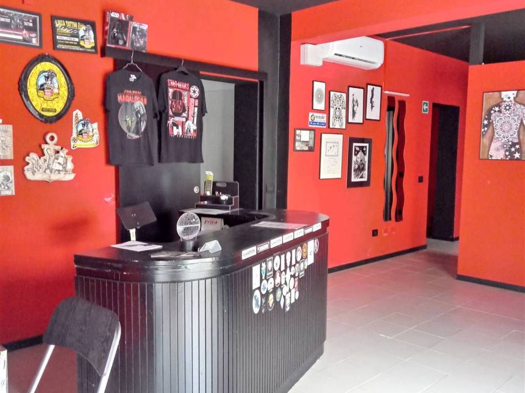 negozio in affitto ad Empoli