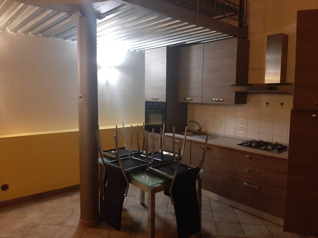 appartamento in affitto ad Empoli in zona Pozzale