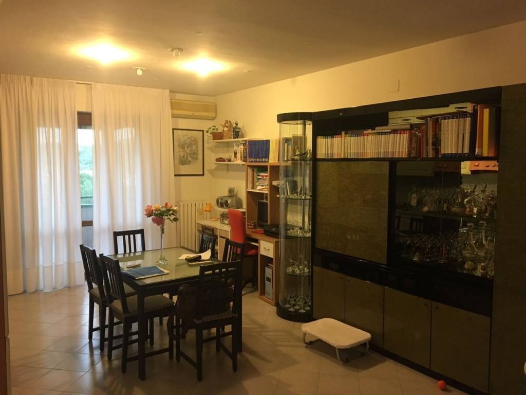 appartamento in affitto ad Empoli in zona Serravalle