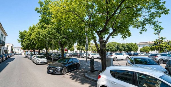 negozio in affitto ad Empoli