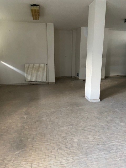 locale commerciale in affitto ad Empoli