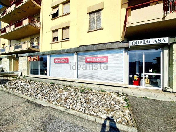 locale commerciale in affitto ad Empoli in zona Pontorme
