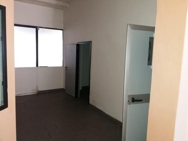 locale commerciale in affitto ad Empoli