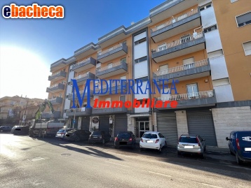 locale commerciale in affitto a Firenze