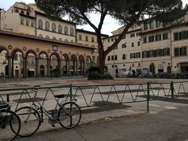 negozio in affitto a Firenze in zona Centro Santa Croce