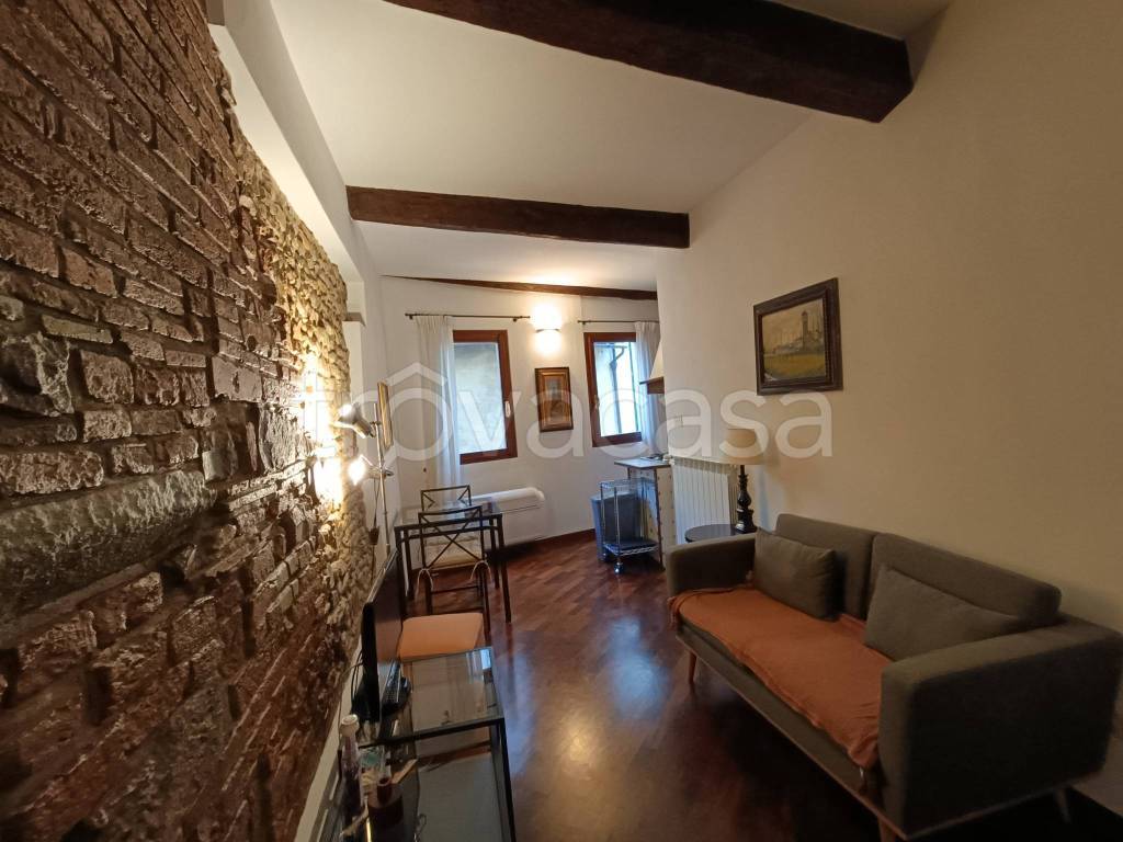 appartamento in affitto a Firenze in zona Centro San Frediano