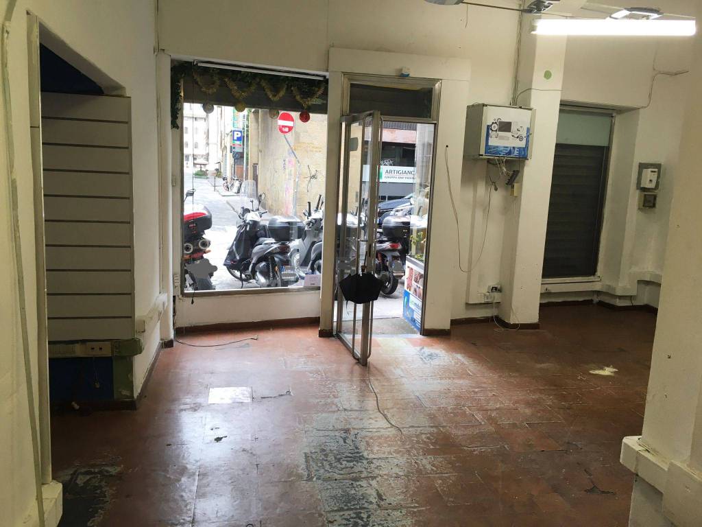 negozio in affitto a Firenze