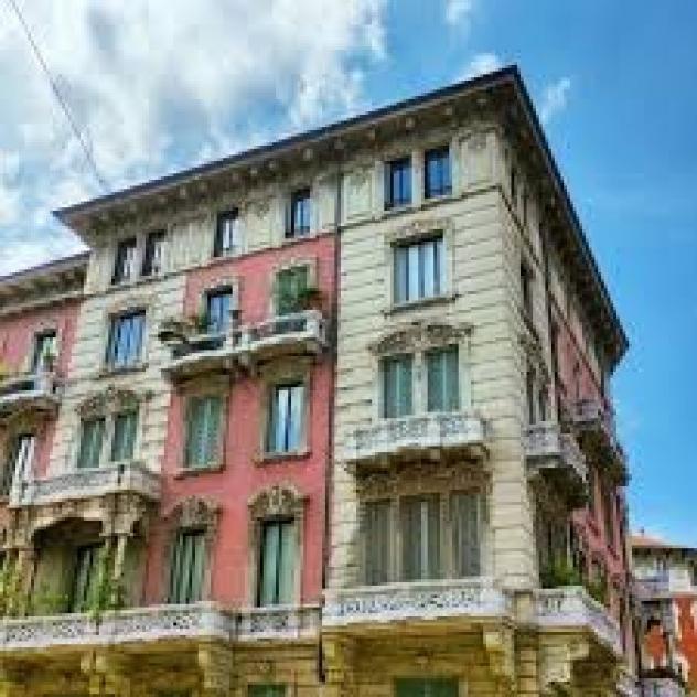 intera palazzina in affitto a Firenze
