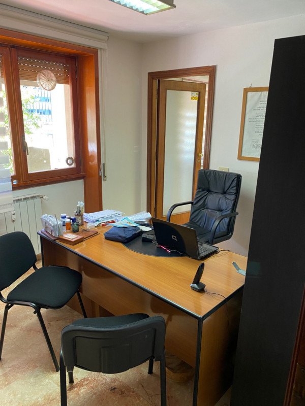 ufficio in affitto a Firenze in zona Firenze Nova