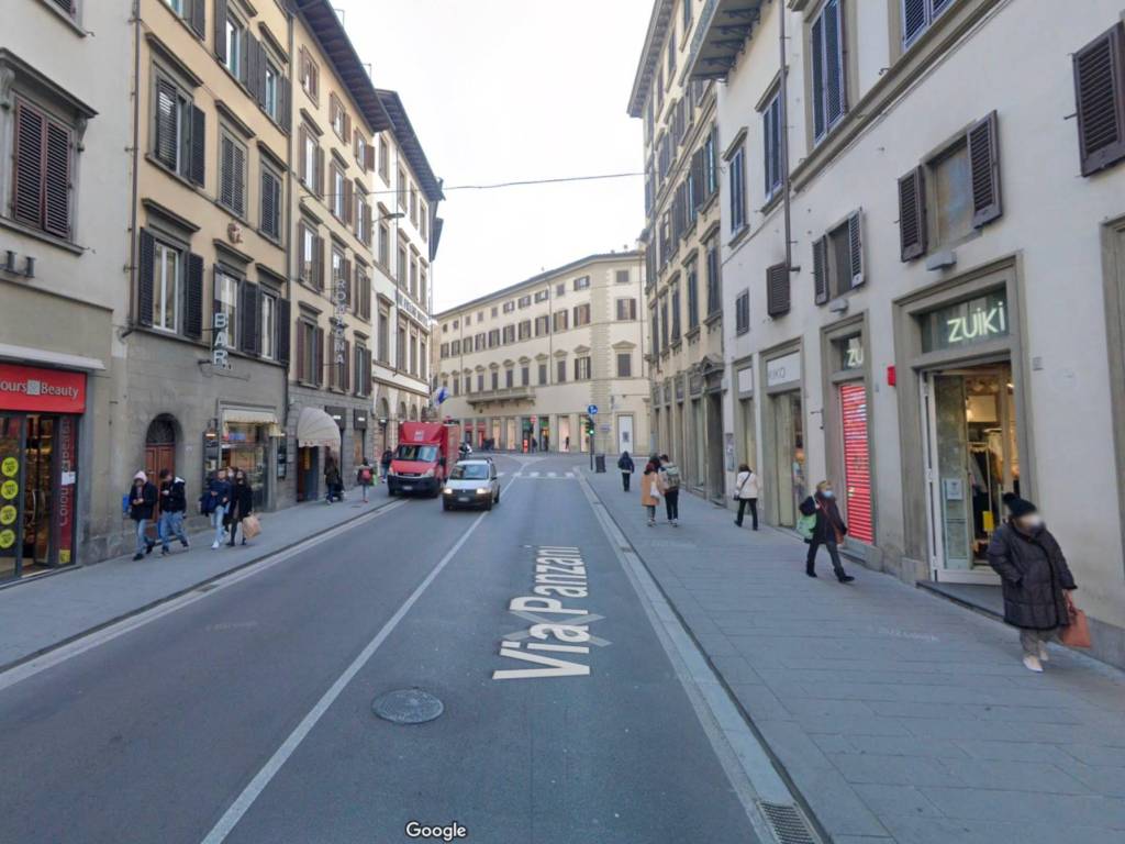 negozio in affitto a Firenze