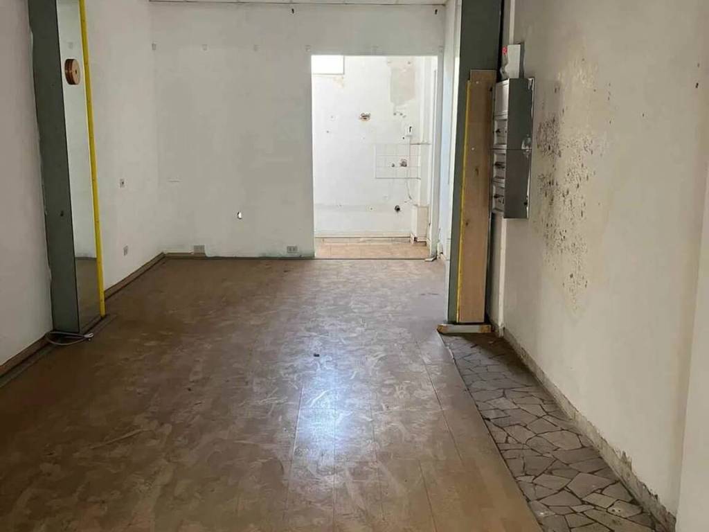 negozio in affitto a Firenze