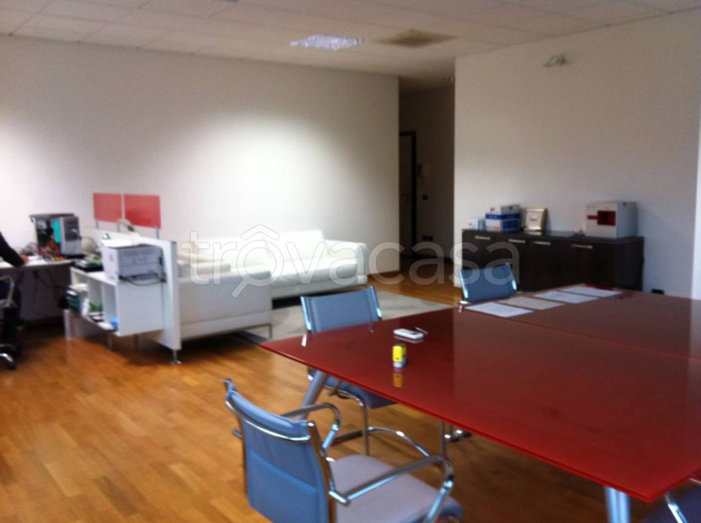 appartamento in affitto a Firenze in zona Isolotto