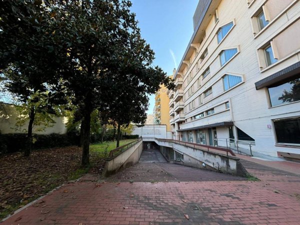intera palazzina in affitto a Firenze
