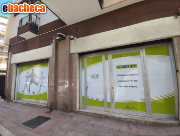 locale commerciale in affitto a Firenze in zona Centro Storico