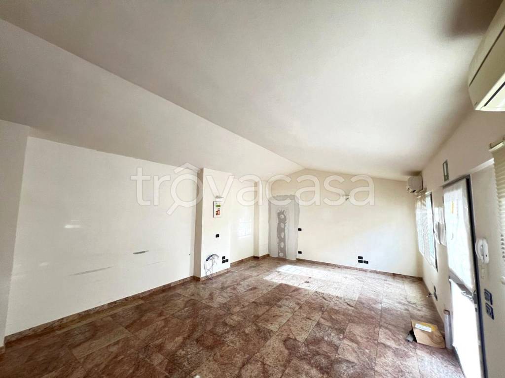 appartamento in affitto a Firenze in zona Coverciano