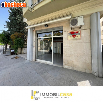 locale commerciale in affitto a Firenze in zona Centro Storico