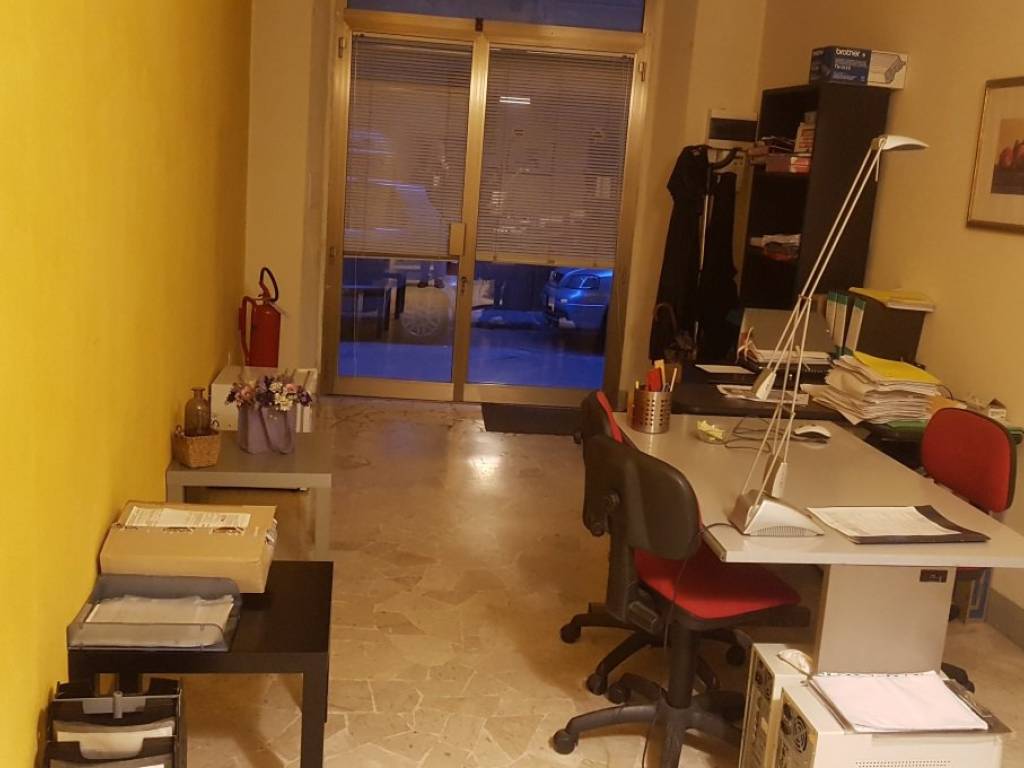 negozio in affitto a Firenze in zona Centro Santa Croce