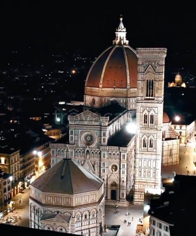 negozio in affitto a Firenze in zona Centro Duomo