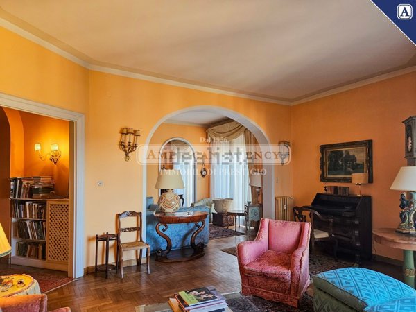 appartamento in affitto a Firenze in zona Centro Santa Maria Novella