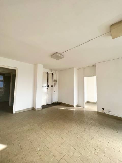 ufficio in affitto a Firenze in zona Isolotto