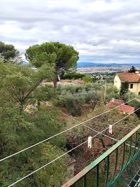 appartamento in affitto a Firenze in zona Settignano