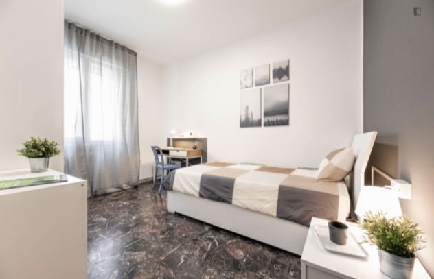 camera singola in affitto a Firenze in zona Le Cure