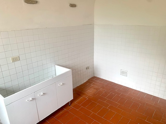 quadrivano in affitto a Firenze in zona Settignano
