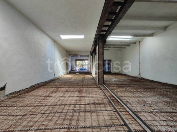 negozio in affitto a Firenze