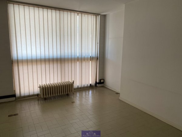 ufficio in affitto a Firenze in zona Isolotto