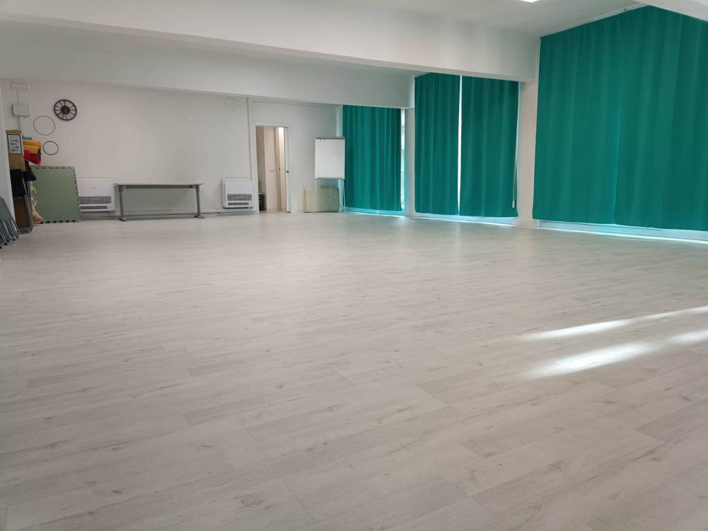 ufficio in affitto a Firenze in zona Bellariva