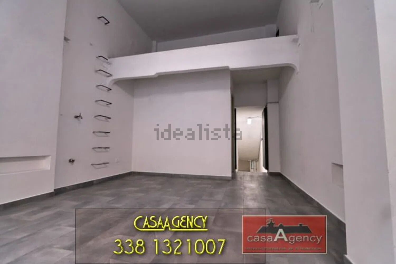 locale commerciale in affitto a Firenze in zona Novoli