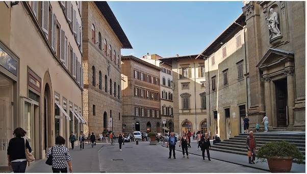 negozio in affitto a Firenze in zona Centro Storico