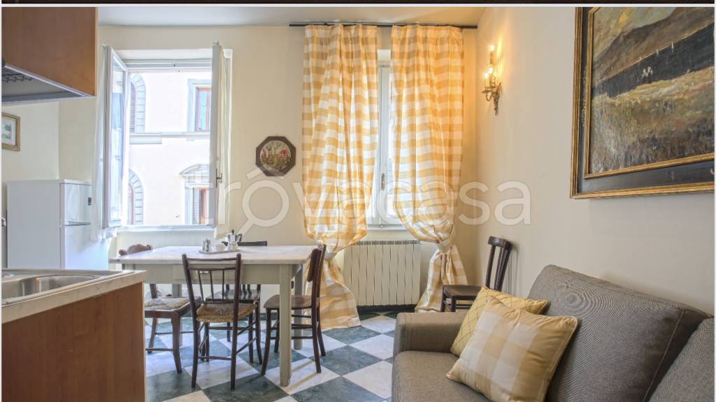 appartamento in affitto a Firenze in zona Centro Santa Maria Novella