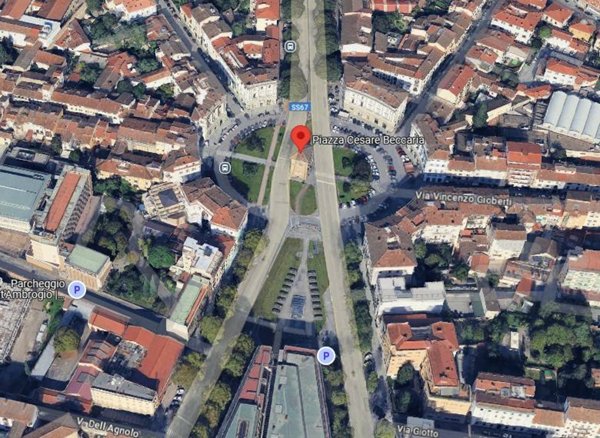 negozio in affitto a Firenze in zona Campo di Marte