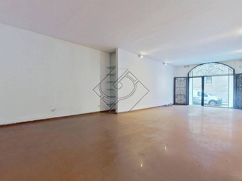 negozio in affitto a Firenze