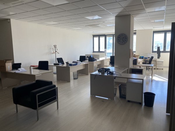 ufficio in affitto a Firenze in zona Isolotto