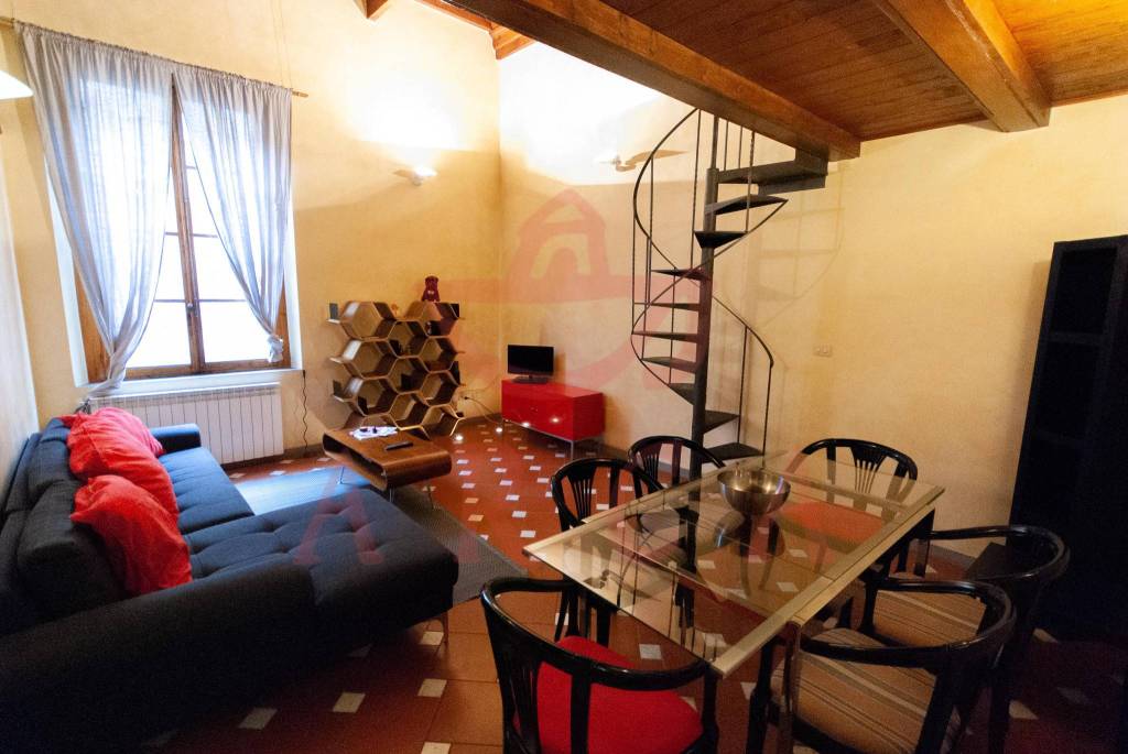 appartamento in affitto a Firenze in zona Centro Santa Maria Novella