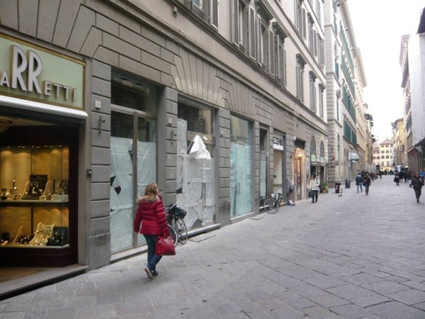 negozio in affitto a Firenze