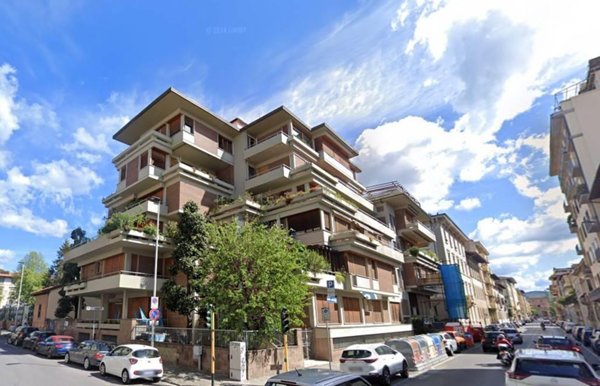 appartamento in affitto a Firenze in zona Statuto