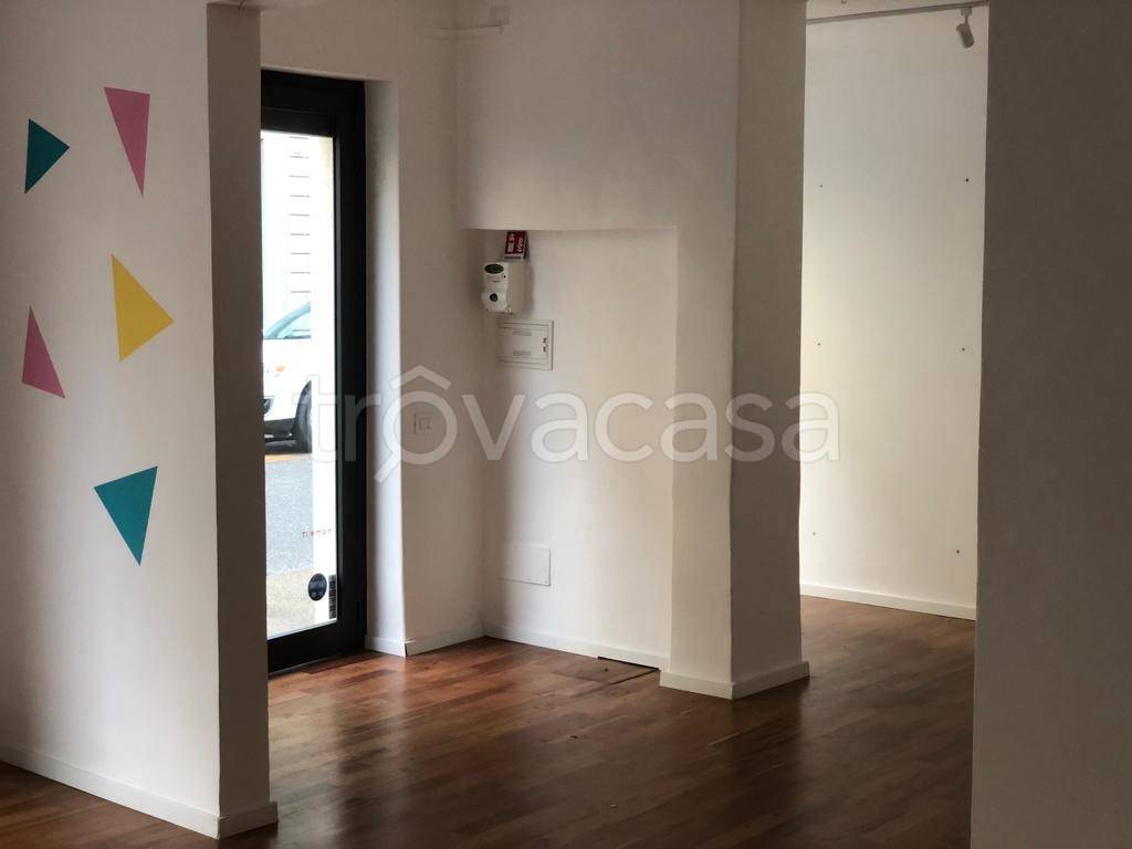 negozio in affitto a Firenze