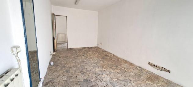 negozio in affitto a Firenze in zona Rifredi