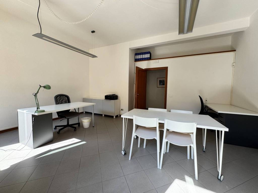 ufficio in affitto a Firenze in zona Campo di Marte