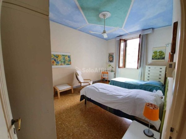 camera singola in affitto a Firenze