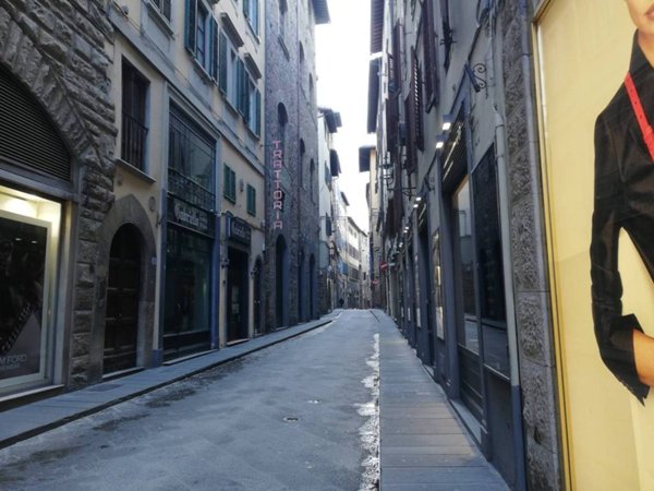 negozio in affitto a Firenze
