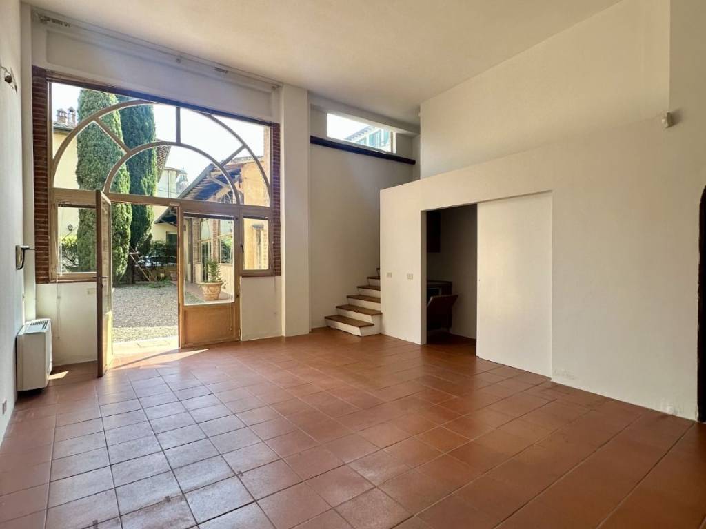 ufficio in affitto a Firenze in zona Centro San Frediano