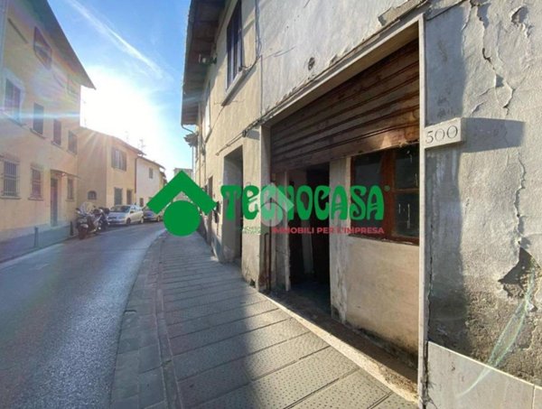 locale commerciale in affitto a Firenze in zona Brozzi