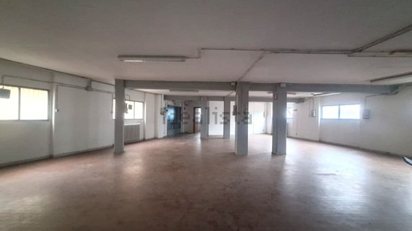 locale di sgombero in affitto a Firenze in zona Novoli